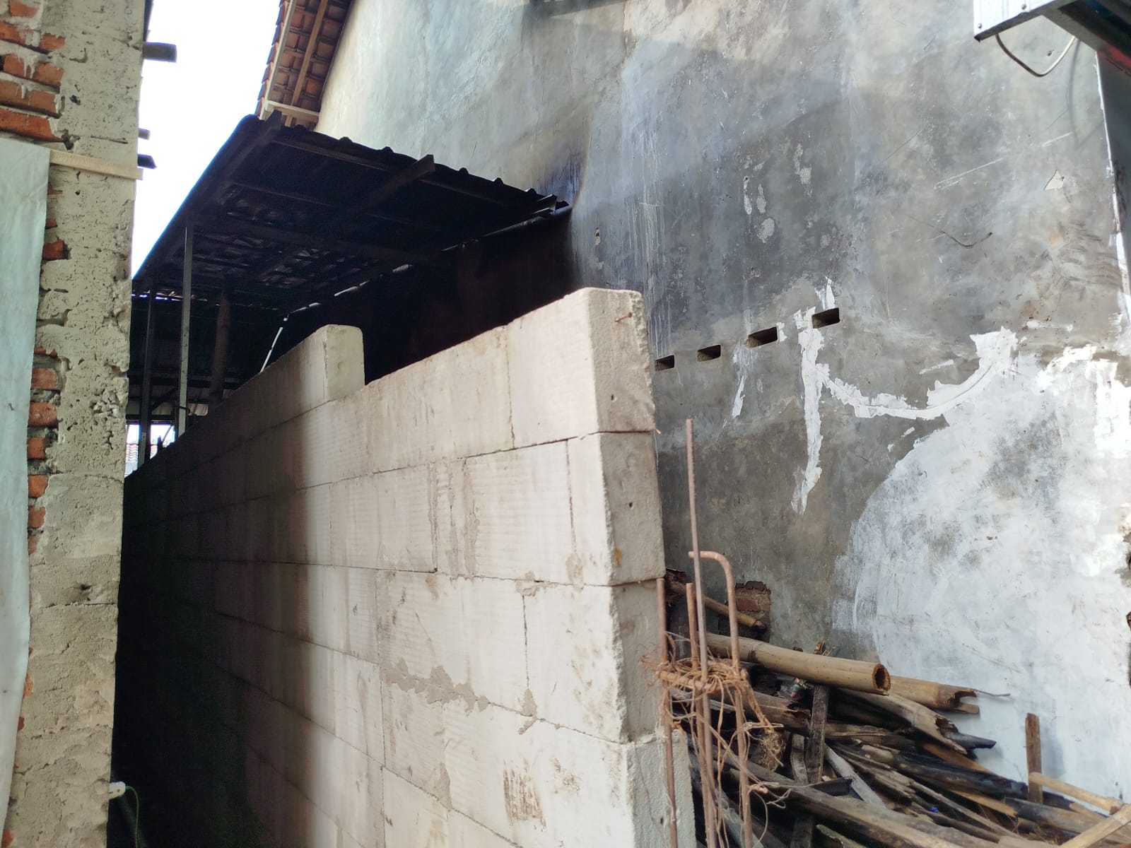 kebakaran di RT 04 RW 05